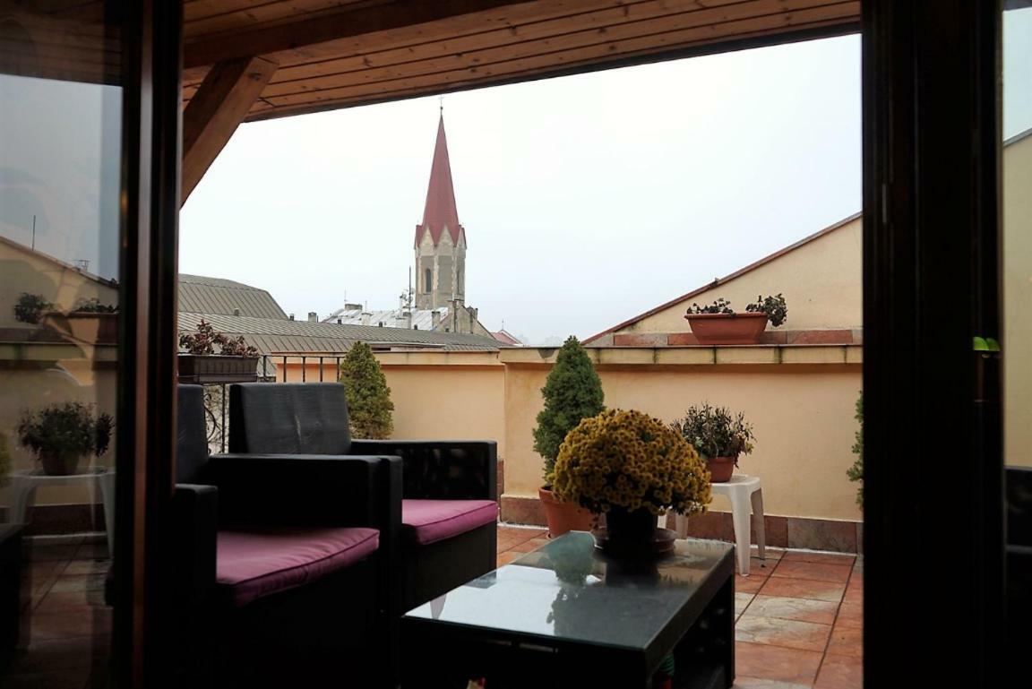 Апартаменти Luxury Oldtown Loft 320M2 On Hlavna Street Кошице Екстер'єр фото